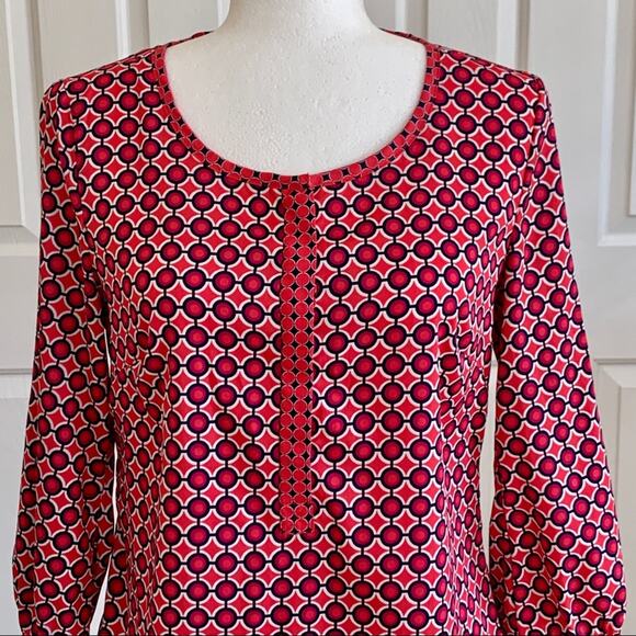 Banana Republic Blouse Top Red Pink Navy Circle Print Half Button Front Size XS - Picture 3 of 10